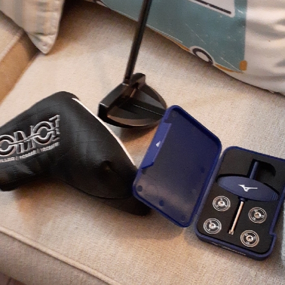 Mizuno IMOI M.CRAFT 05 PUTTER LEFT HAND - Picture 1 of 7